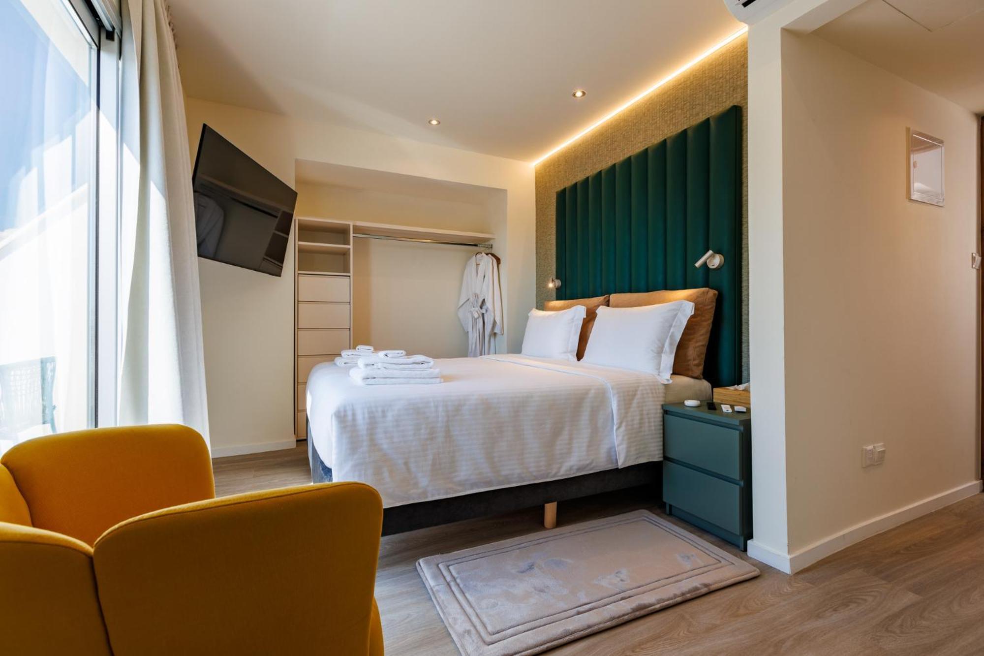 The Palm Suites - Adults Only Limassol Kültér fotó
